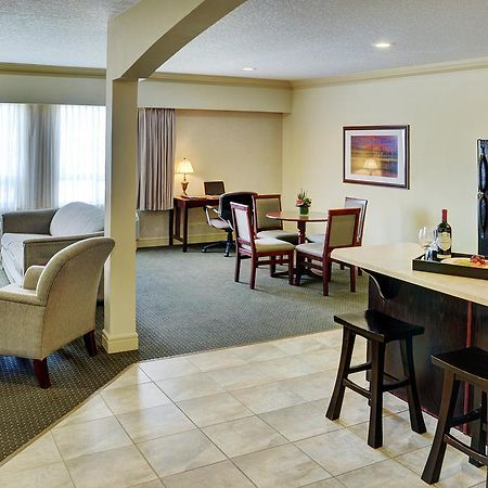 Chateau Nova Kingsway Edmonton Eksteriør bilde