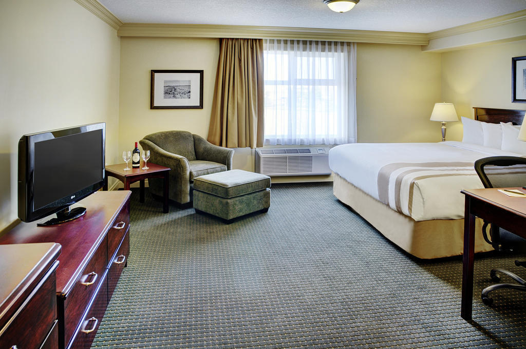 Chateau Nova Kingsway Edmonton Eksteriør bilde